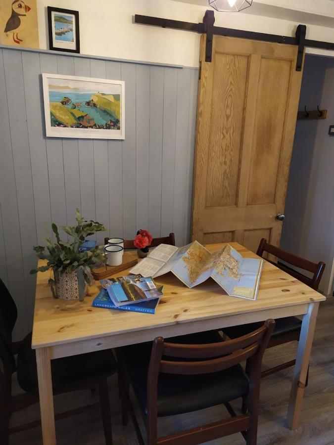 Milking Shed Cottage Narberth Eksteriør billede